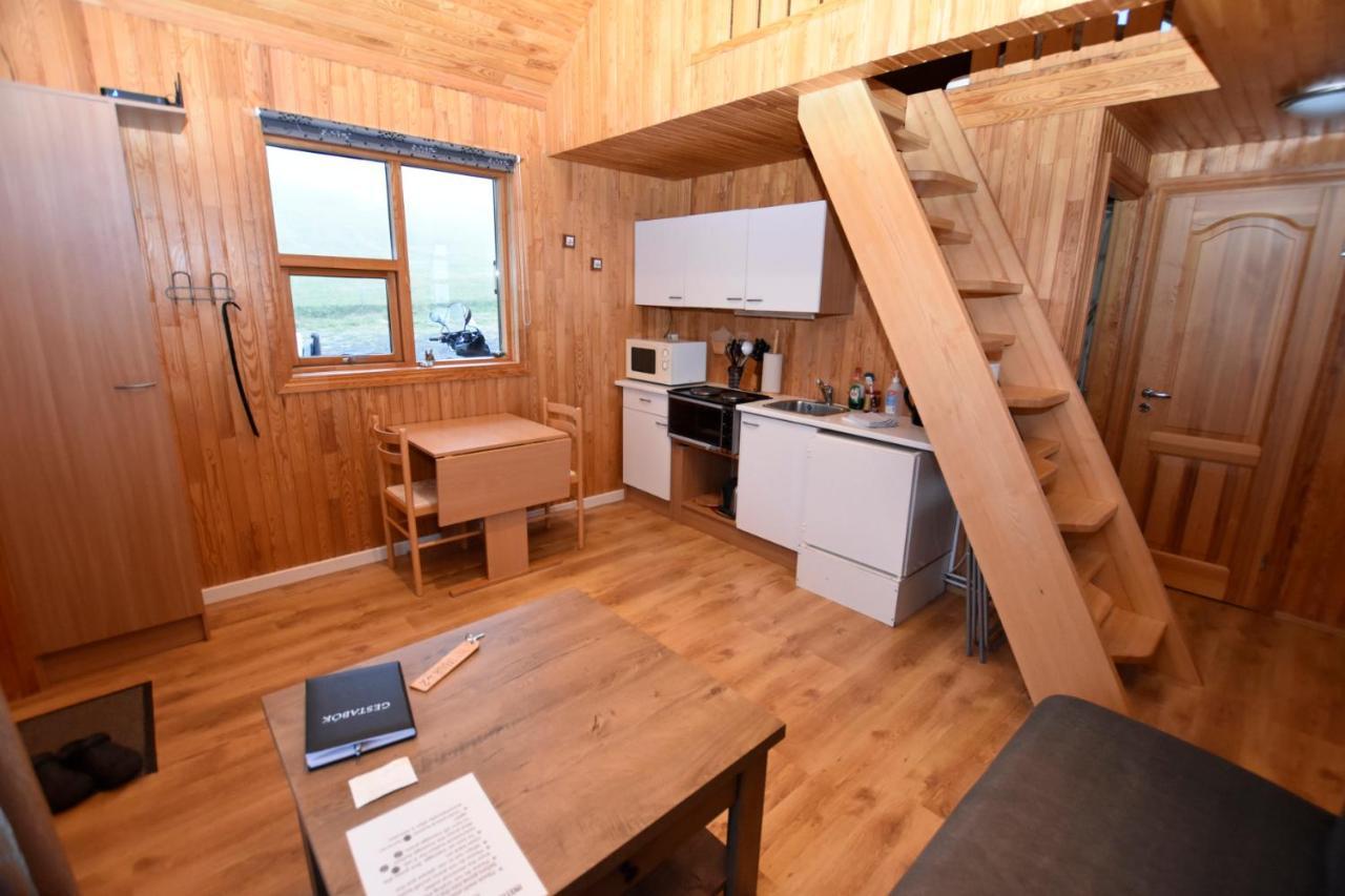 Solbrekka Holiday Homes Mjoifjorthur Bagian luar foto