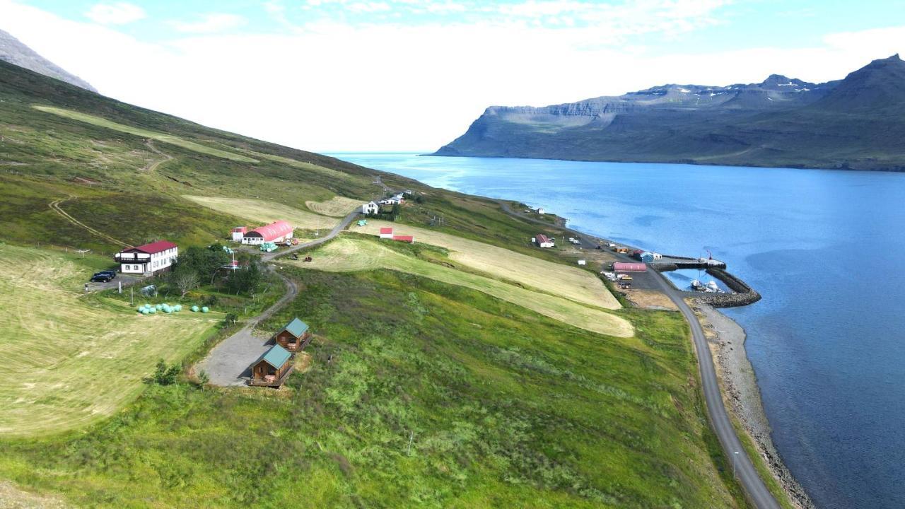 Solbrekka Holiday Homes Mjoifjorthur Bagian luar foto